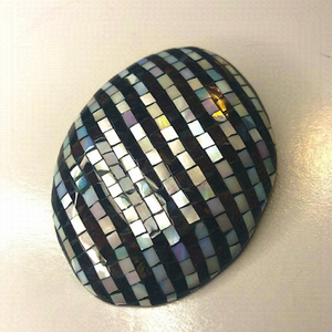 VTG 60s Shell Checker Board Brooch Mod MOP Black White Abalone 2.5” x 1.9”